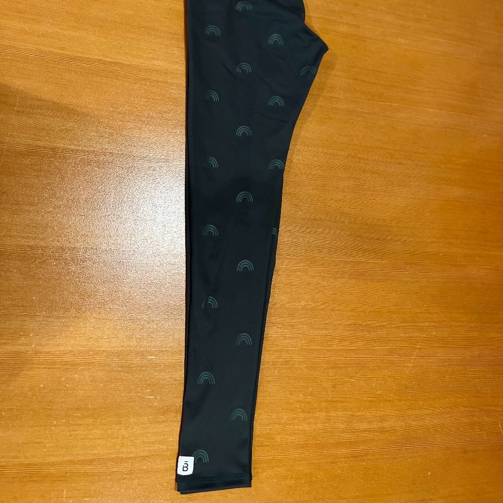 barre3 Raven Rainbow Legging